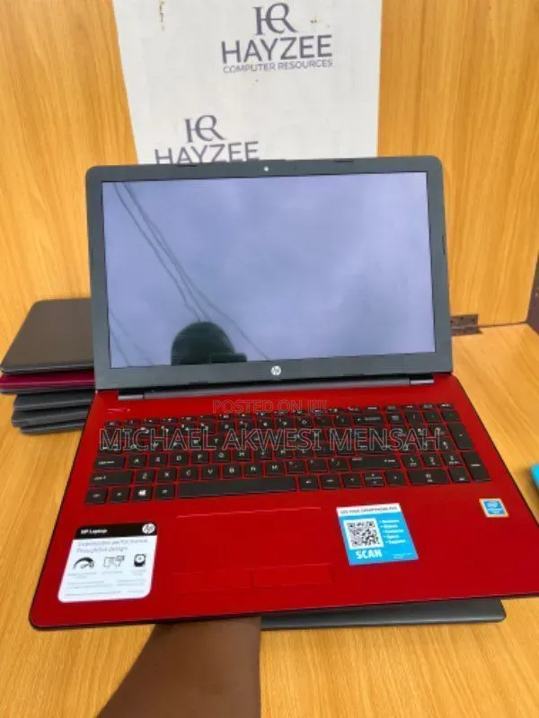 Laptop HP 15 8GB Intel Pentium HDD+SSD 500GB