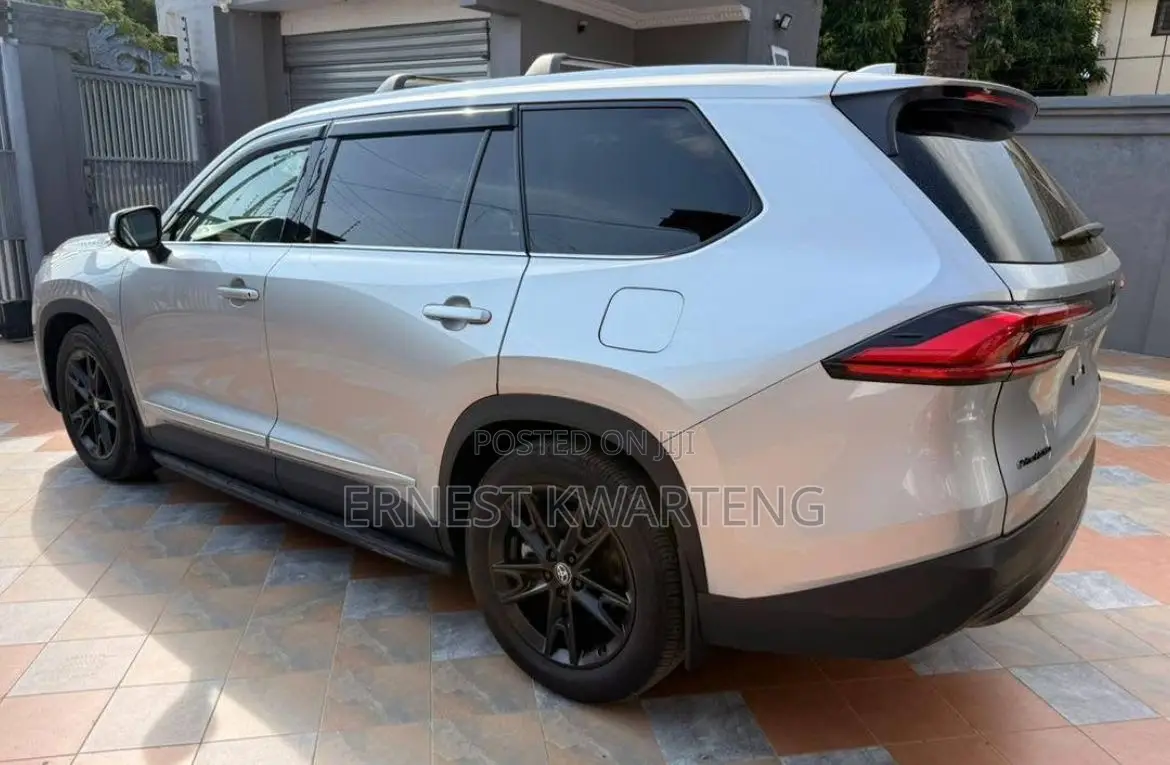 Toyota Grand Highlander 2025 Gray