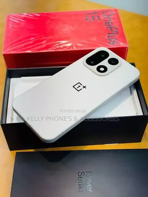 New OnePlus 15 1 TB White