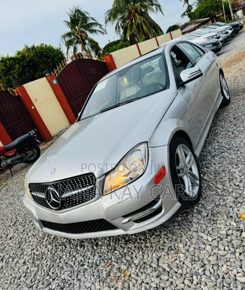 Mercedes-Benz C250 2014 Silver
