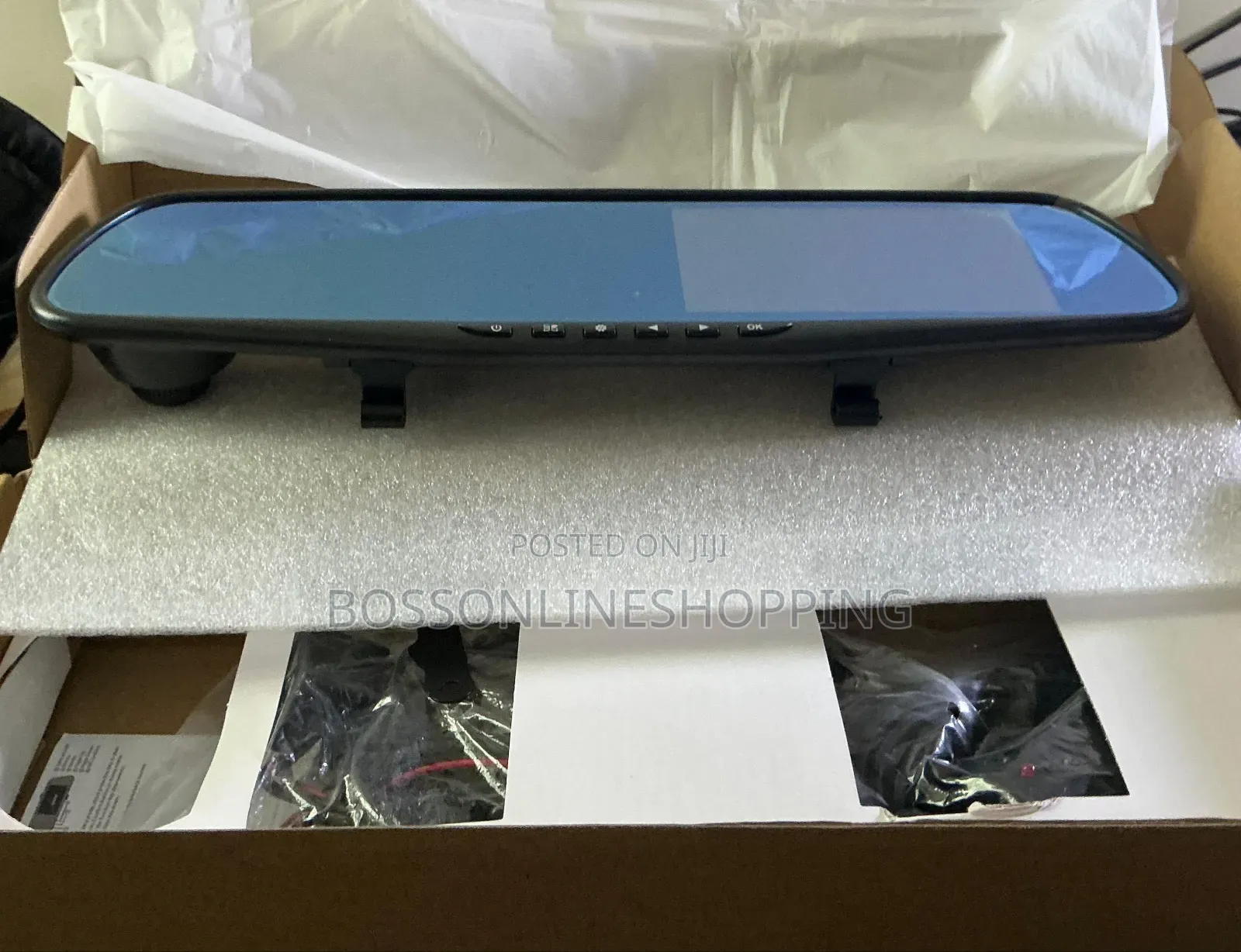 Hd Rear View Dashcamera With Rear Camera