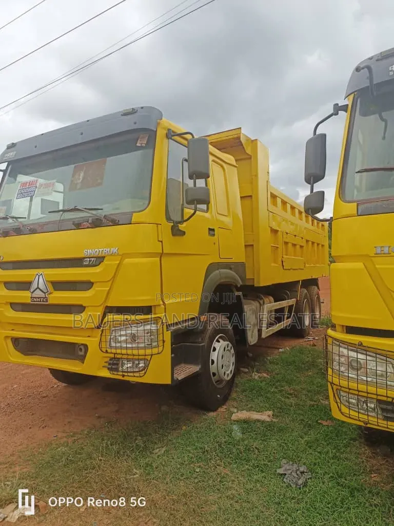 Foreign Used Howo Dump Truck.