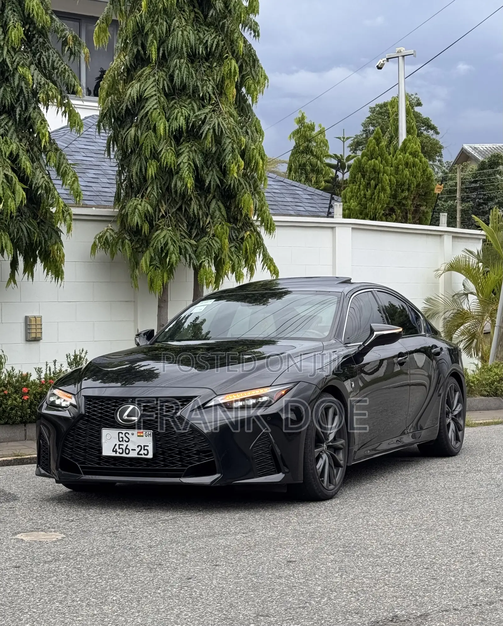 Lexus IS 2022 Black