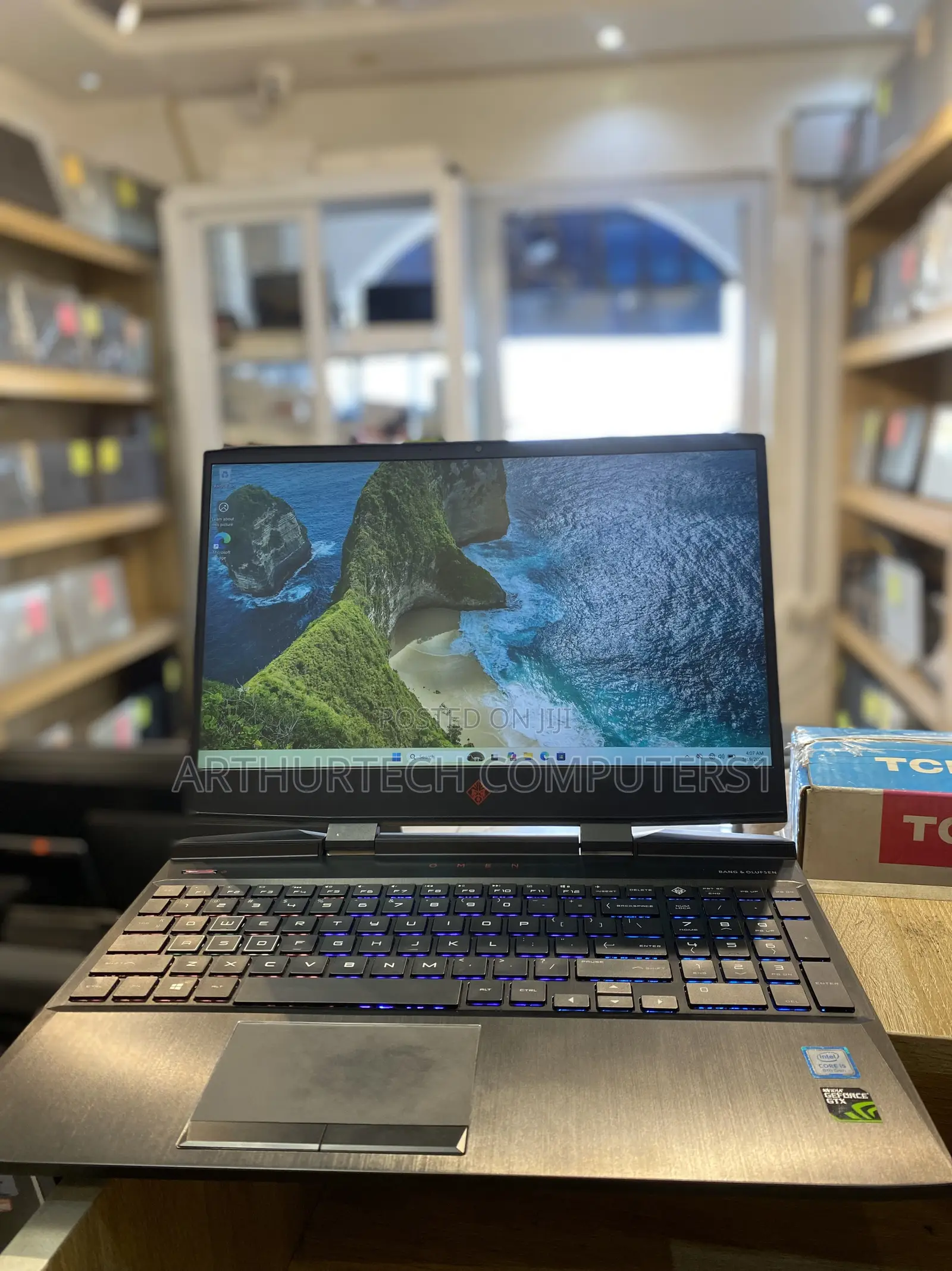Laptop HP Omen 15-ce0xx 16GB Intel Core i5 HDD+SSD 1T