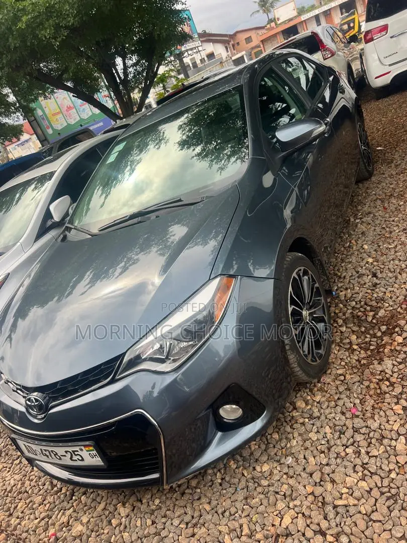 Toyota Corolla 2015 Gray