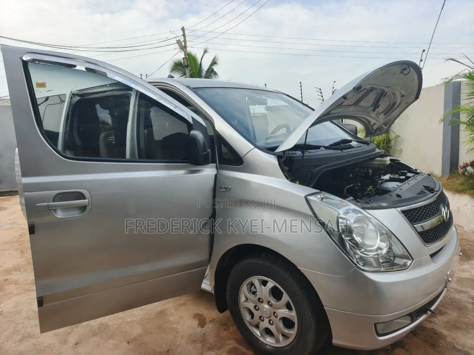 Hyundai Starex 2010 Silver