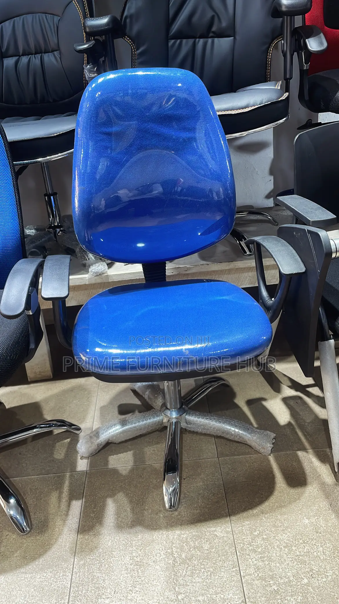 Swivel Office Chair