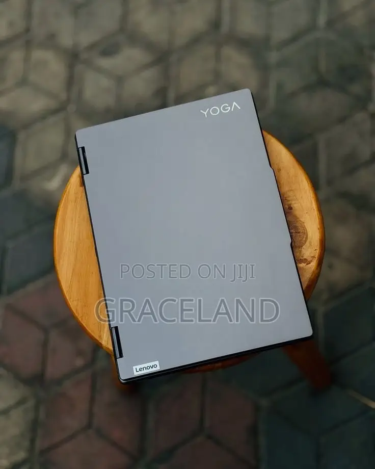 New Laptop Lenovo Yoga 7i 16GB Intel Core i7 SSD 512GB