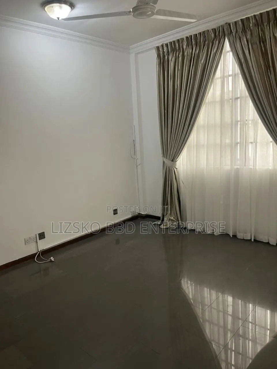 3bdrm Townhouse / Terrace in NPP Office Area for rent