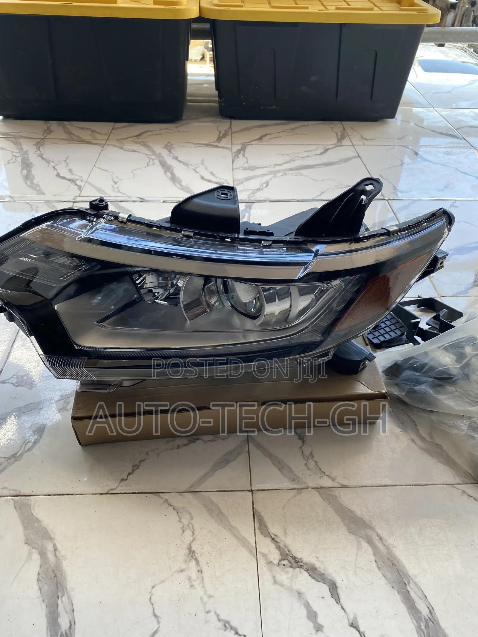 Outlander 2016 2017 2018 Headlight