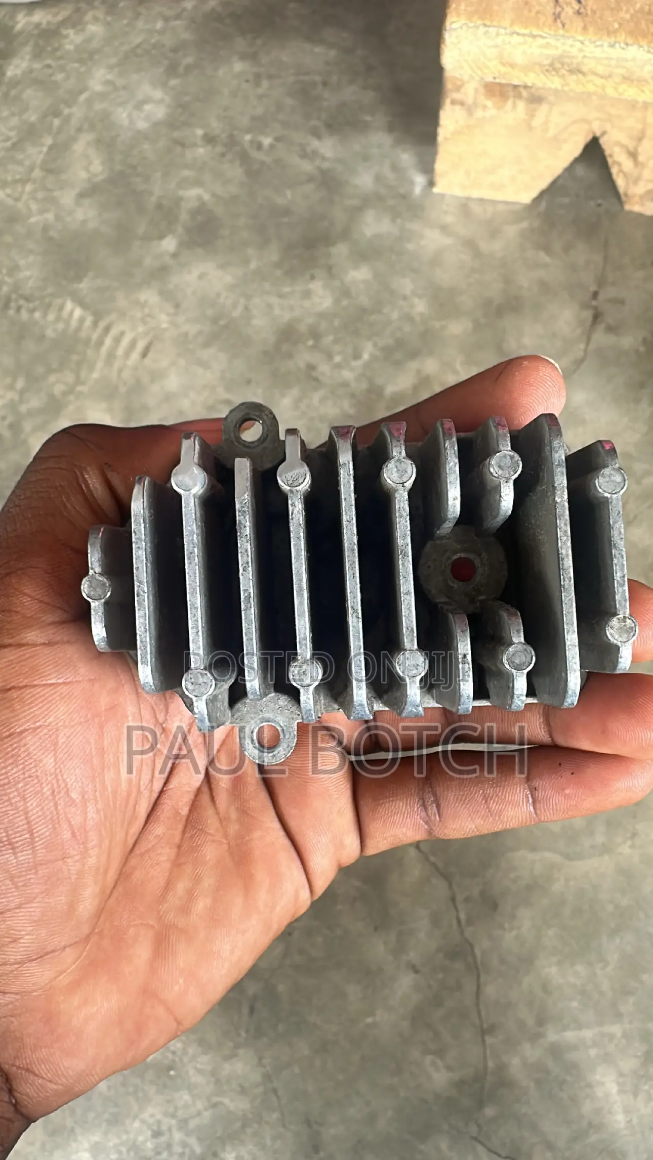 Mercedes-Benz C-300 Headlight Charger