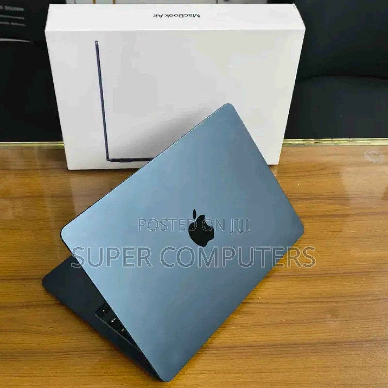 New Laptop Apple MacBook Pro 2024 M4 14-inch 16GB Apple M4 SSD 512GB