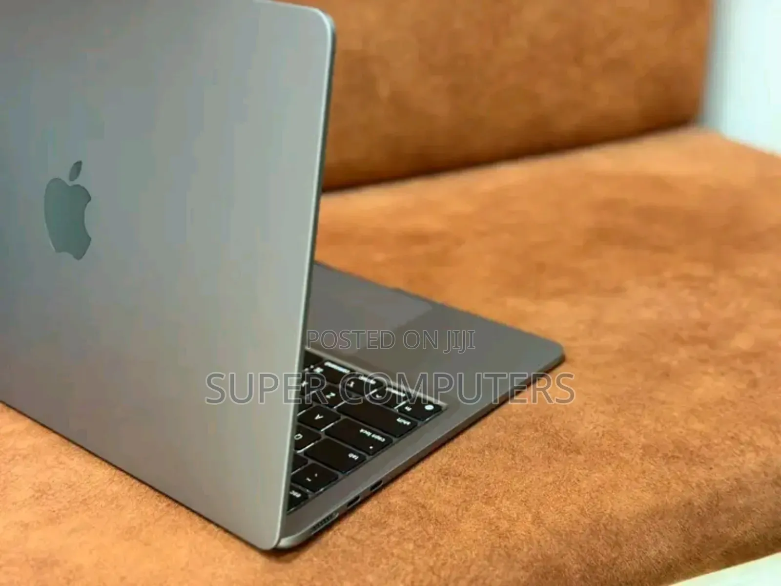 New Laptop Apple MacBook Air 2023 M2 16GB Apple M2 SSD 500GB