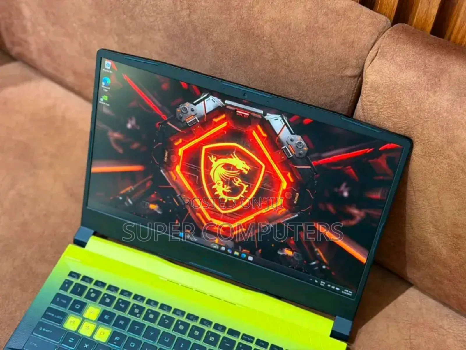 New Laptop MSI Katana 15 16GB Intel Core i7 SSD 512GB