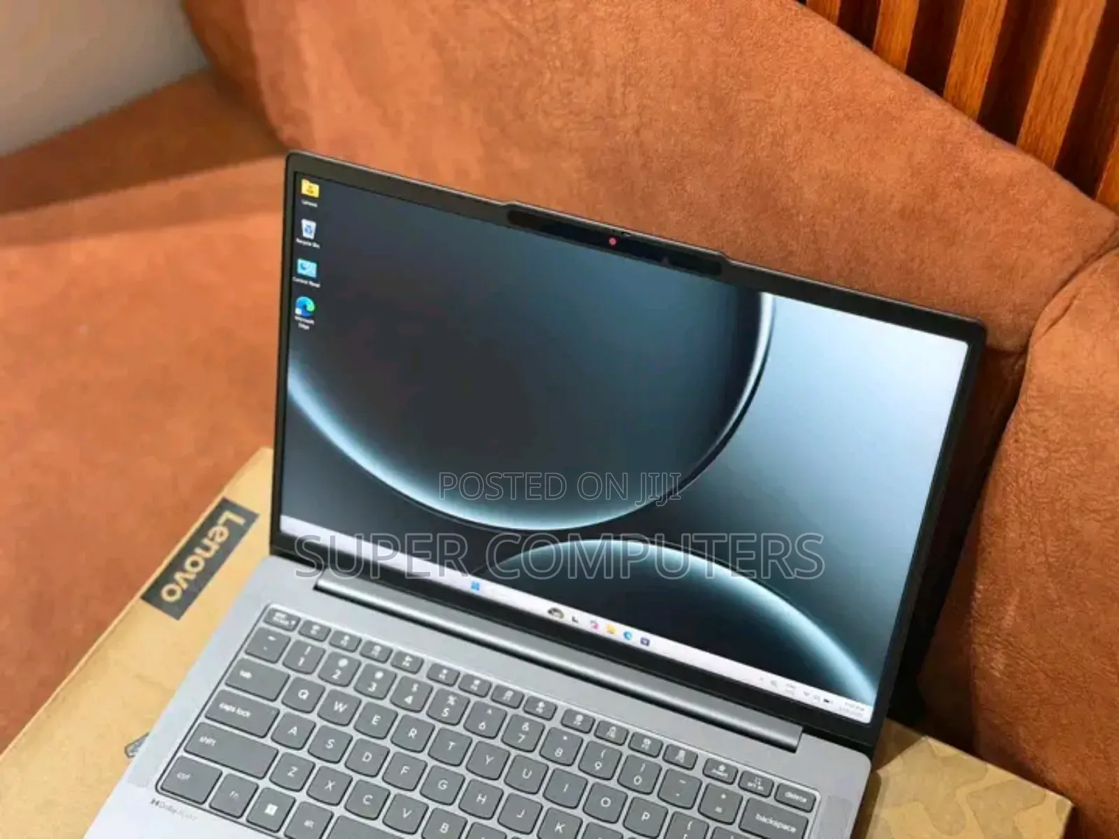 New Laptop Lenovo Legion 7 16GB AMD Ryzen 7 SSD 1T