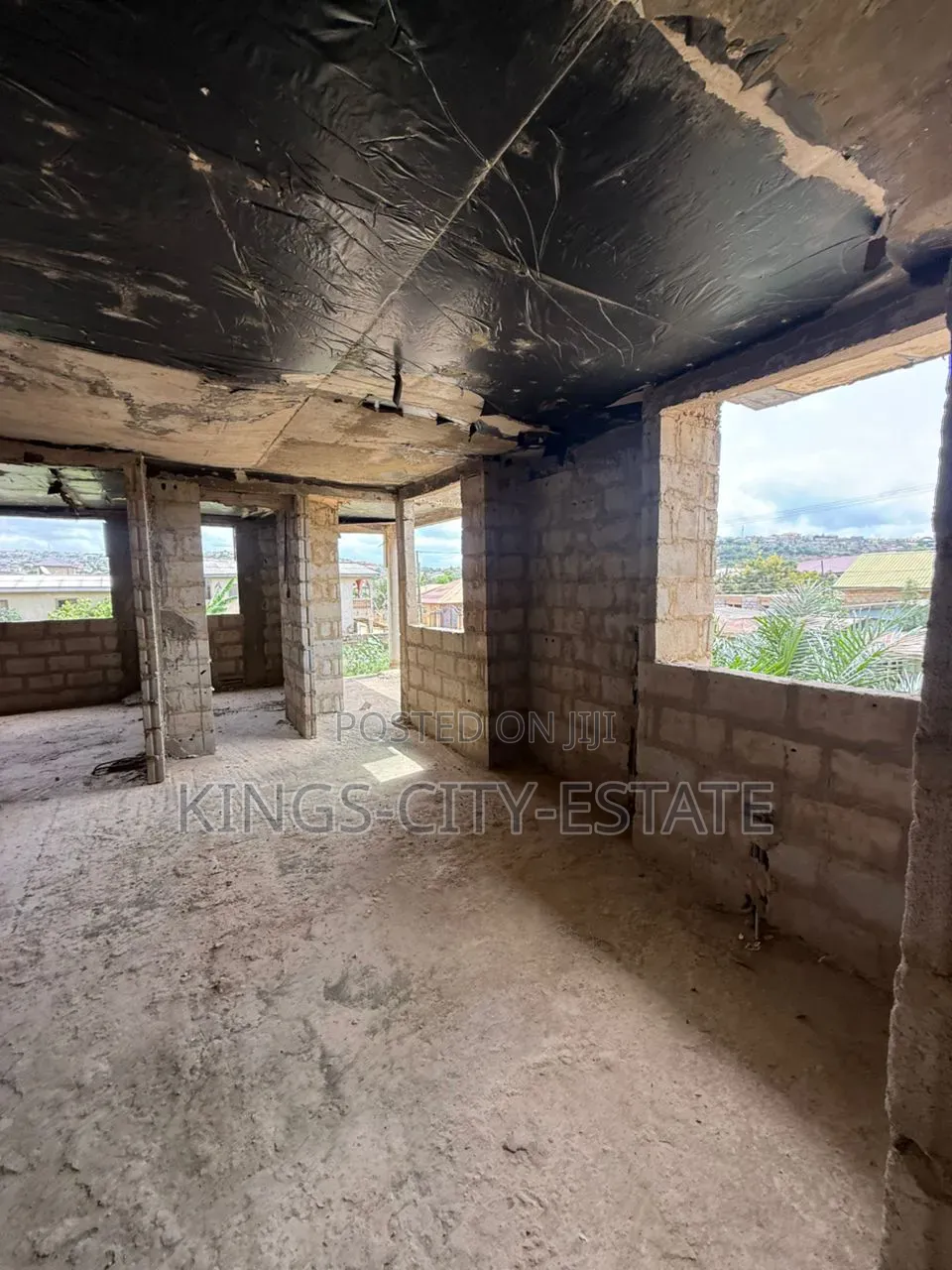 20bdrm Apartment in Weija Choice for sale