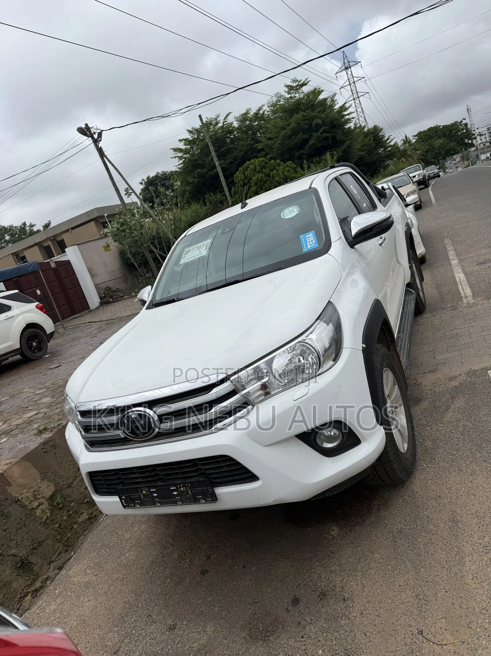 Toyota Hilux Rugged X 4x4 2019 White