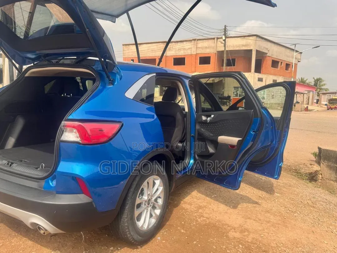 Ford Escape PHEV 2022 Blue
