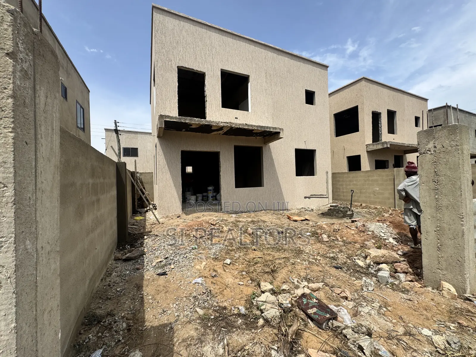 4bdrm Duplex in Near Regimanuel, Manet Junction for sale