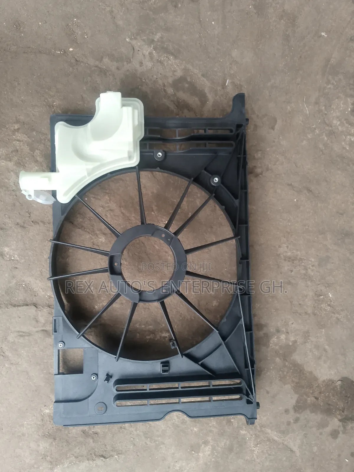 Corolla 2014,2015,2016,2017 Fan Case