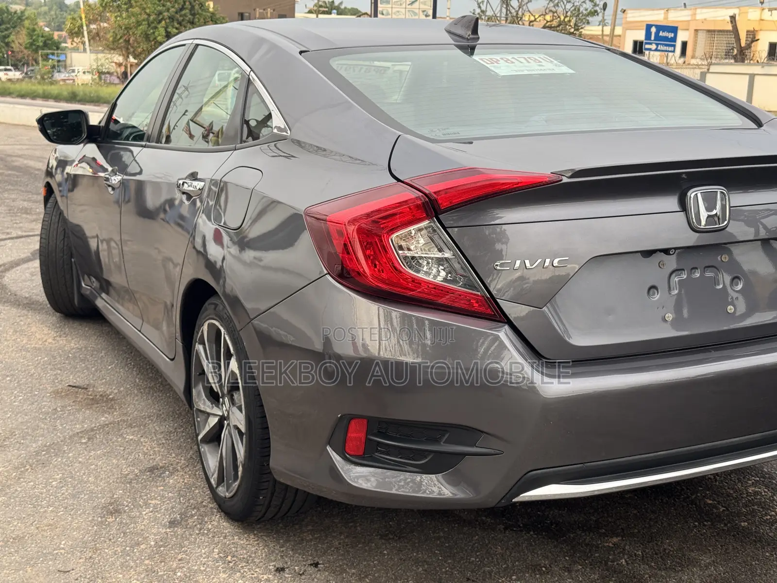 Honda Civic Touring Sedan 2019 Gray
