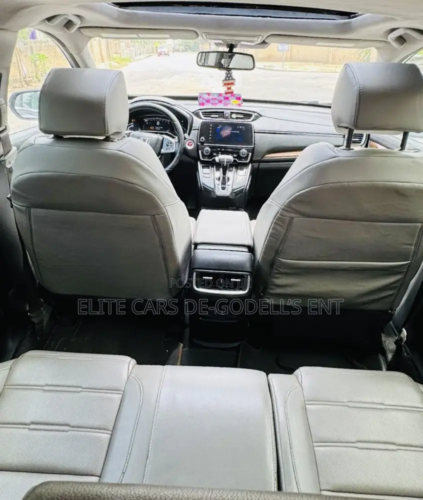 Honda CR-V Touring AWD 2018 Gray