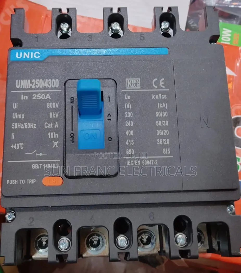 250a 4pole Industrial McCb