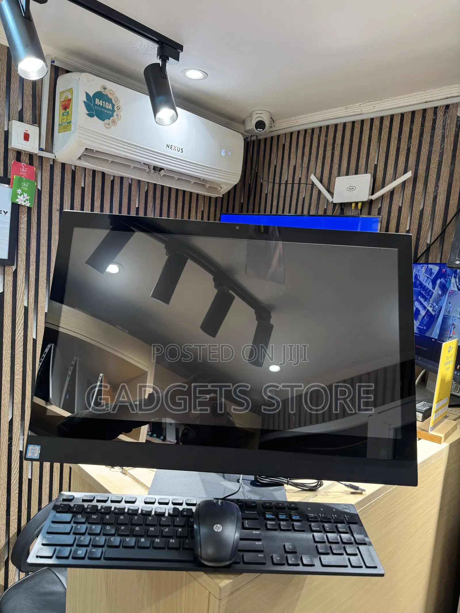 Desktop Computer Dell OptiPlex 7450 8GB Intel Core i7 HDD+SSD 500GB