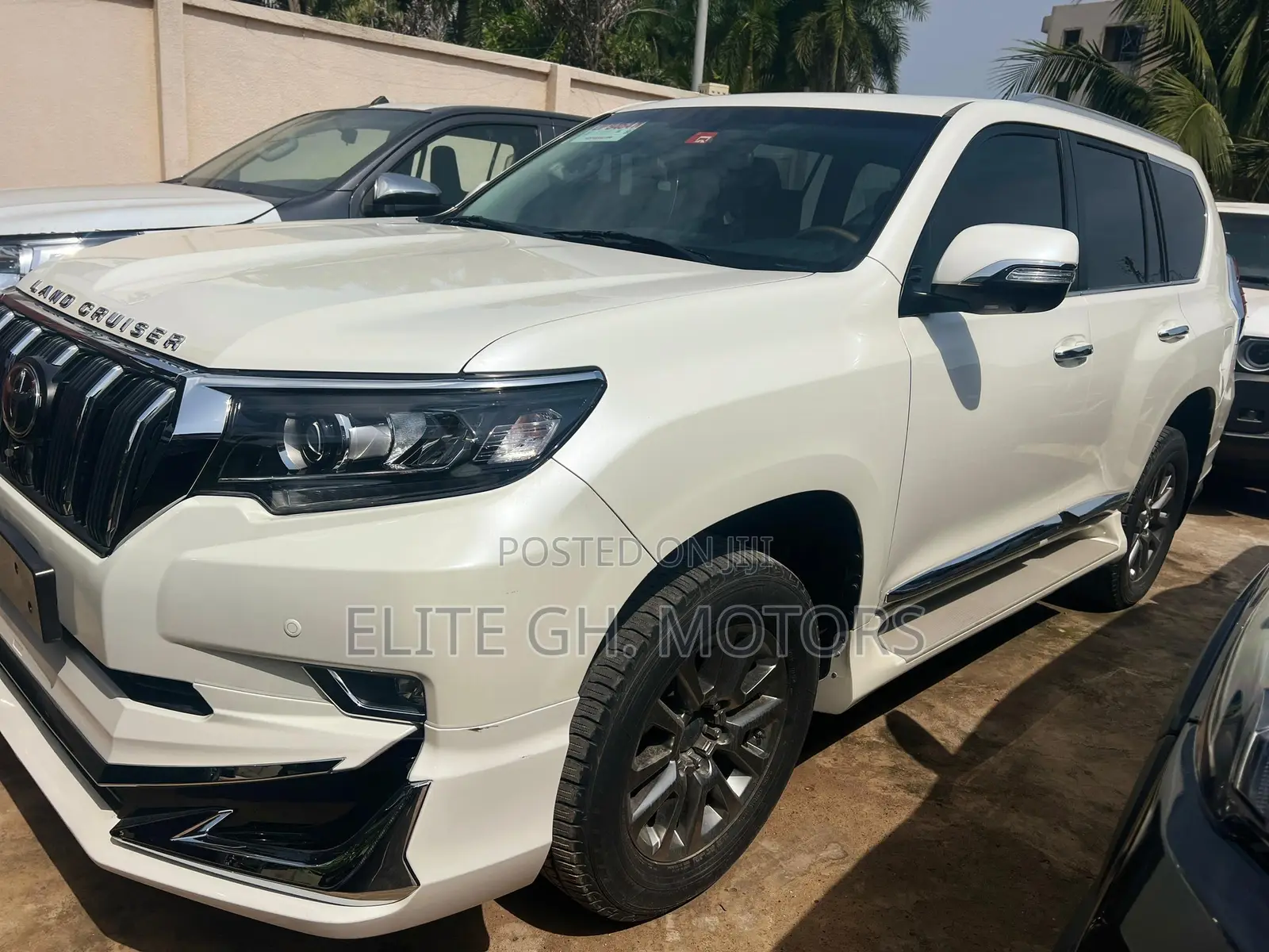 Toyota Land Cruiser Prado 2.7 2019 White