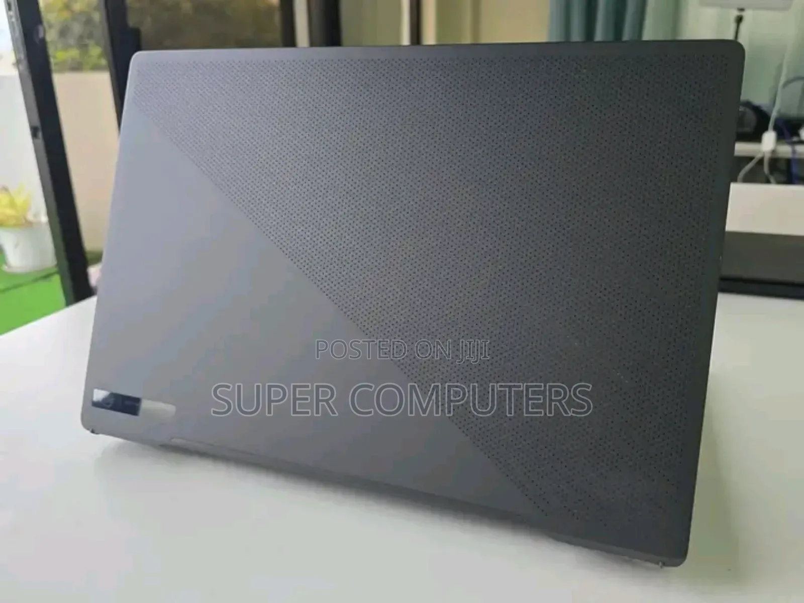 New Laptop Asus ROG Zephyrus G16 32GB Intel Core Ultra 9 SSD 1T