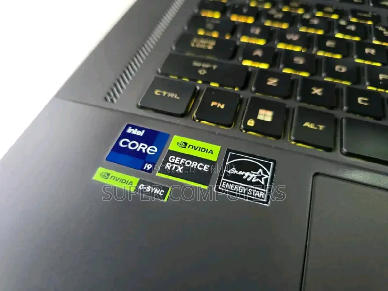New Laptop Asus ROG Zephyrus G16 32GB Intel Core Ultra 9 SSD 1T
