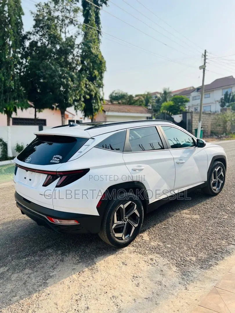 Hyundai Tucson 2024 White