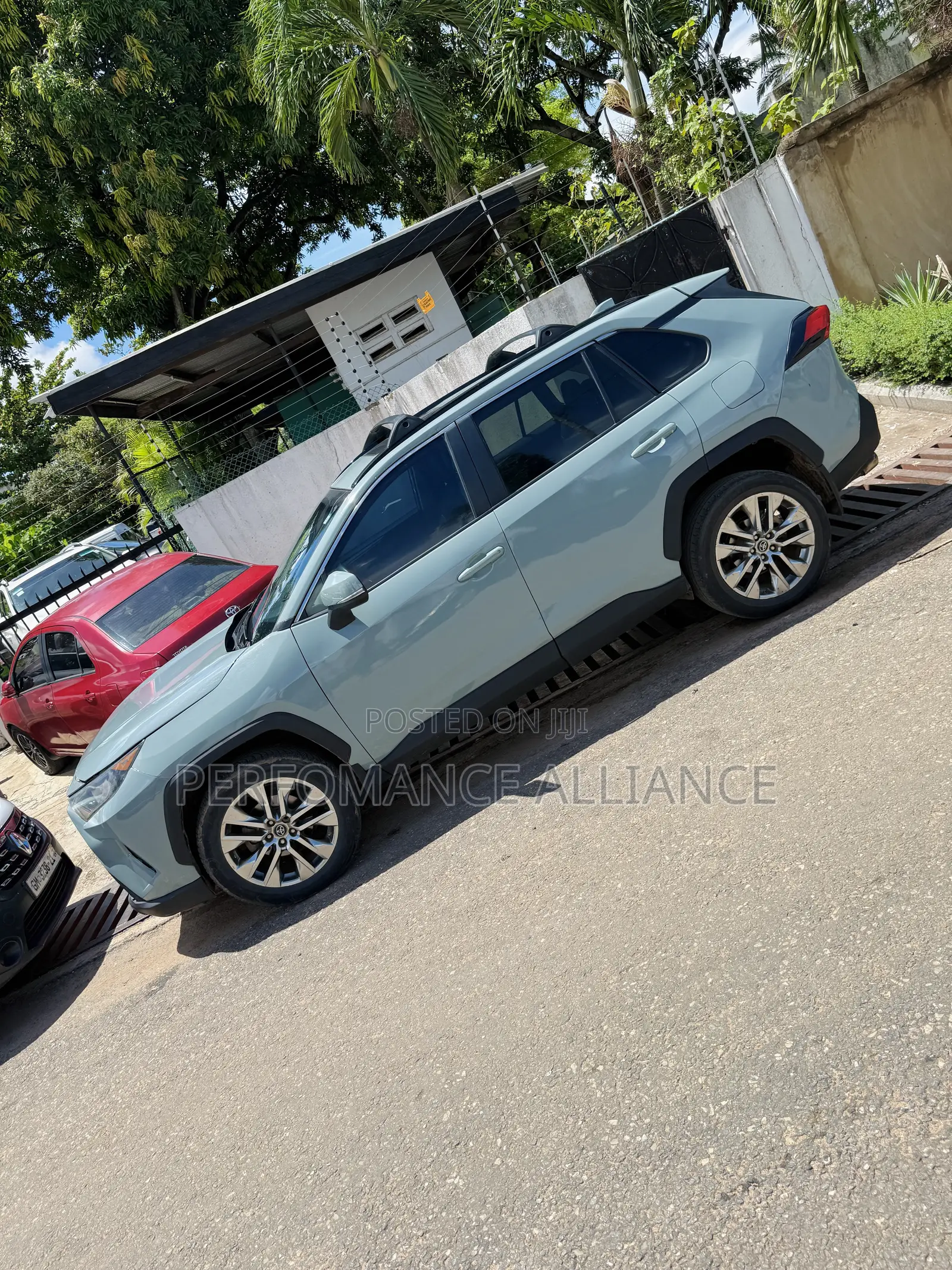 Toyota RAV4 2020 Green