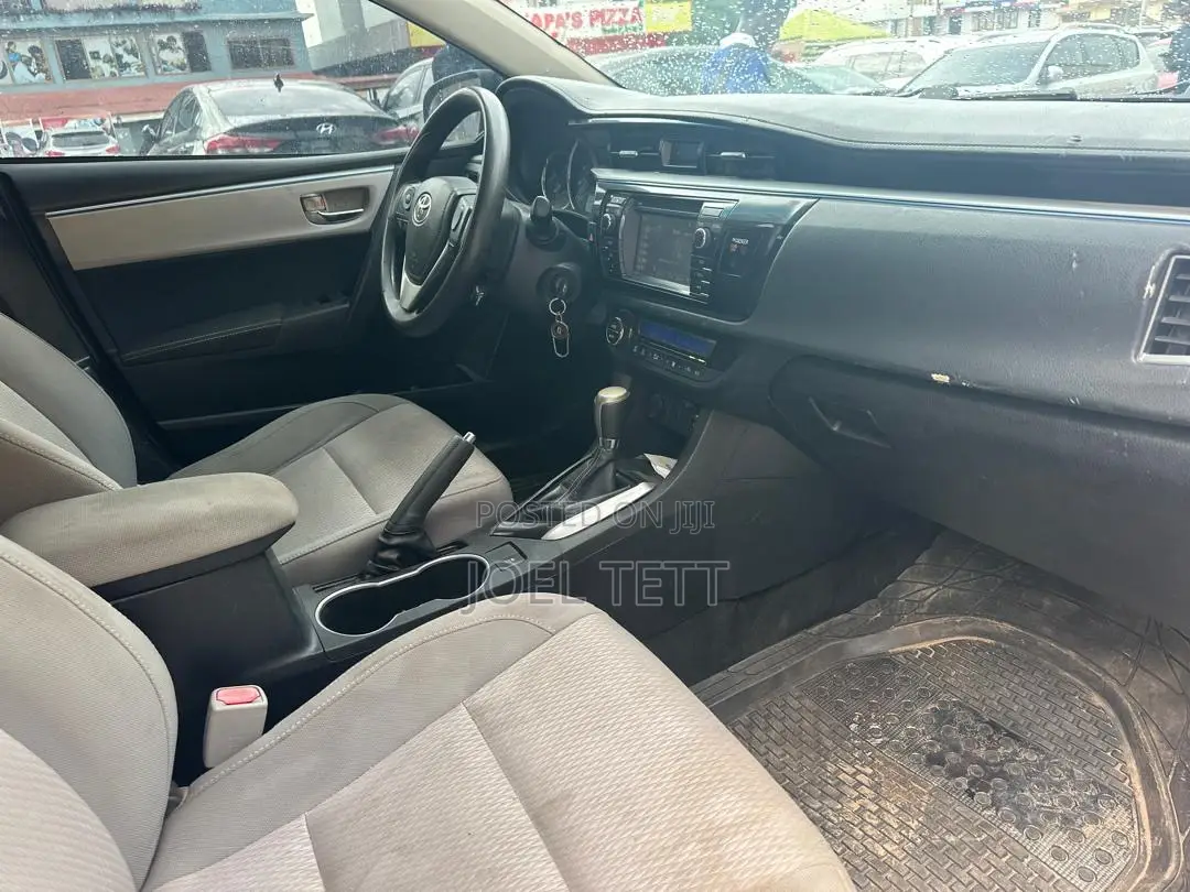 Toyota Corolla 2014 Red
