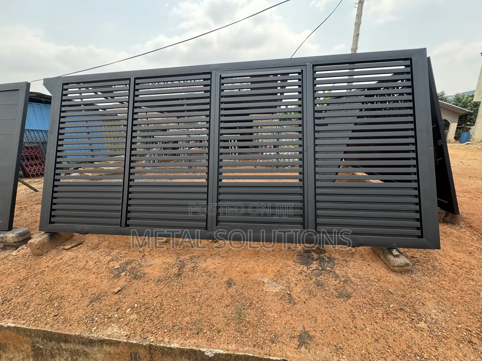 Sliding Gate