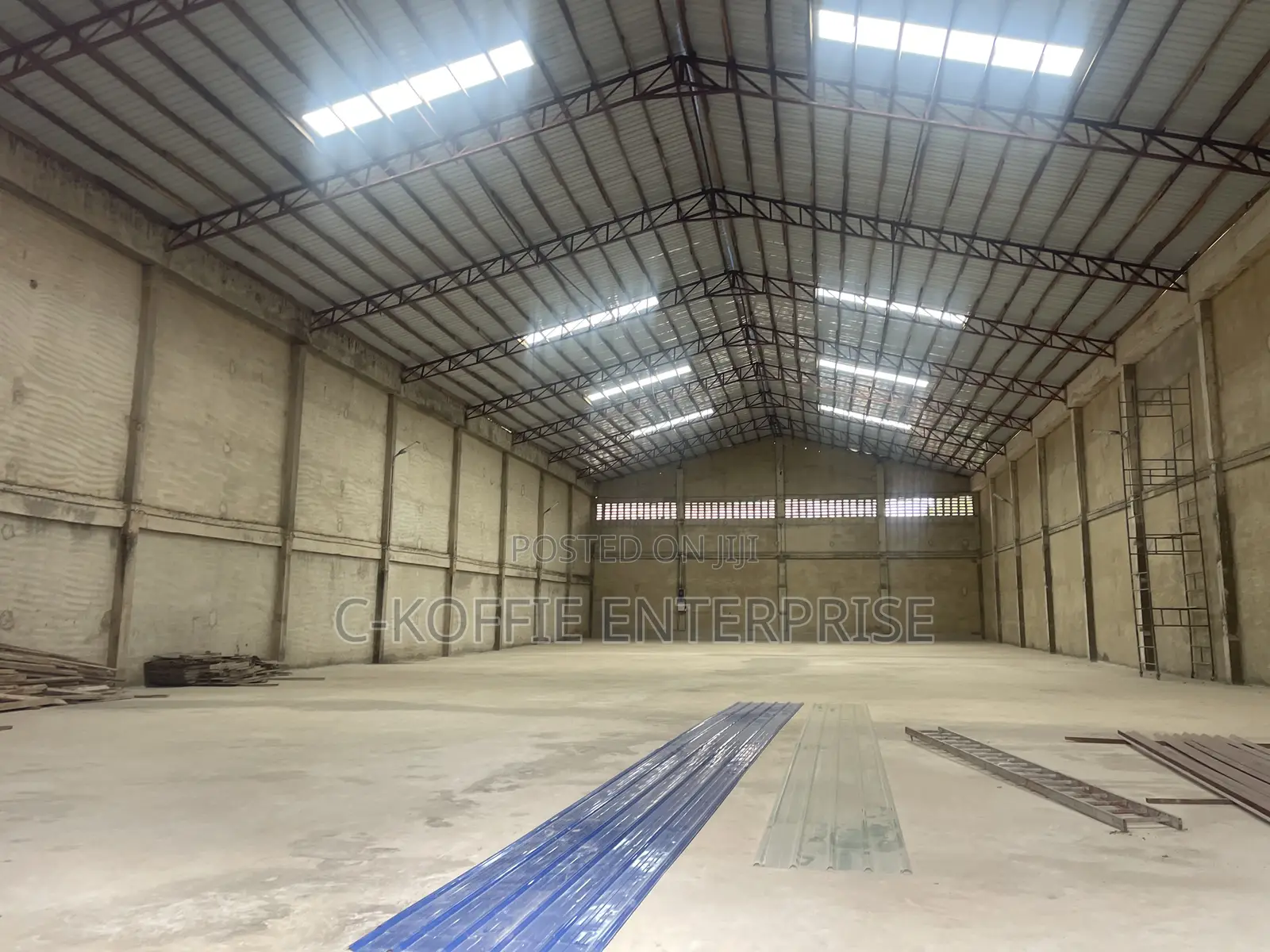 1,500 SQM Warehouse for Rent at Spintex