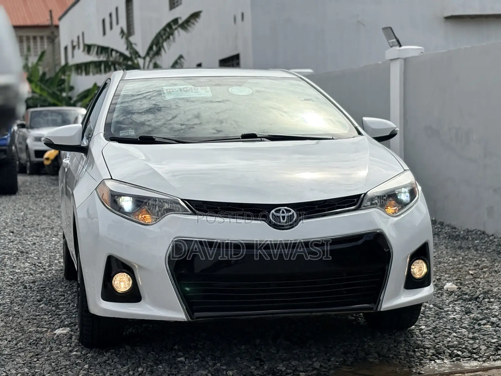 Toyota Corolla S 4dr Sedan (1.8L 4cyl CVT) 2016 White