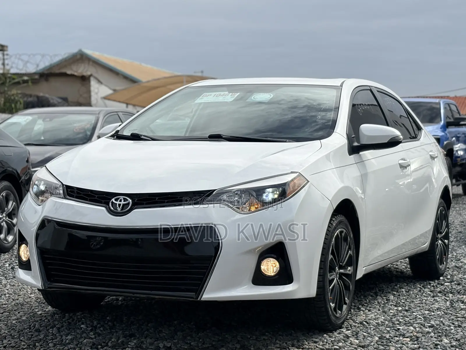 Toyota Corolla S 4dr Sedan (1.8L 4cyl CVT) 2016 White