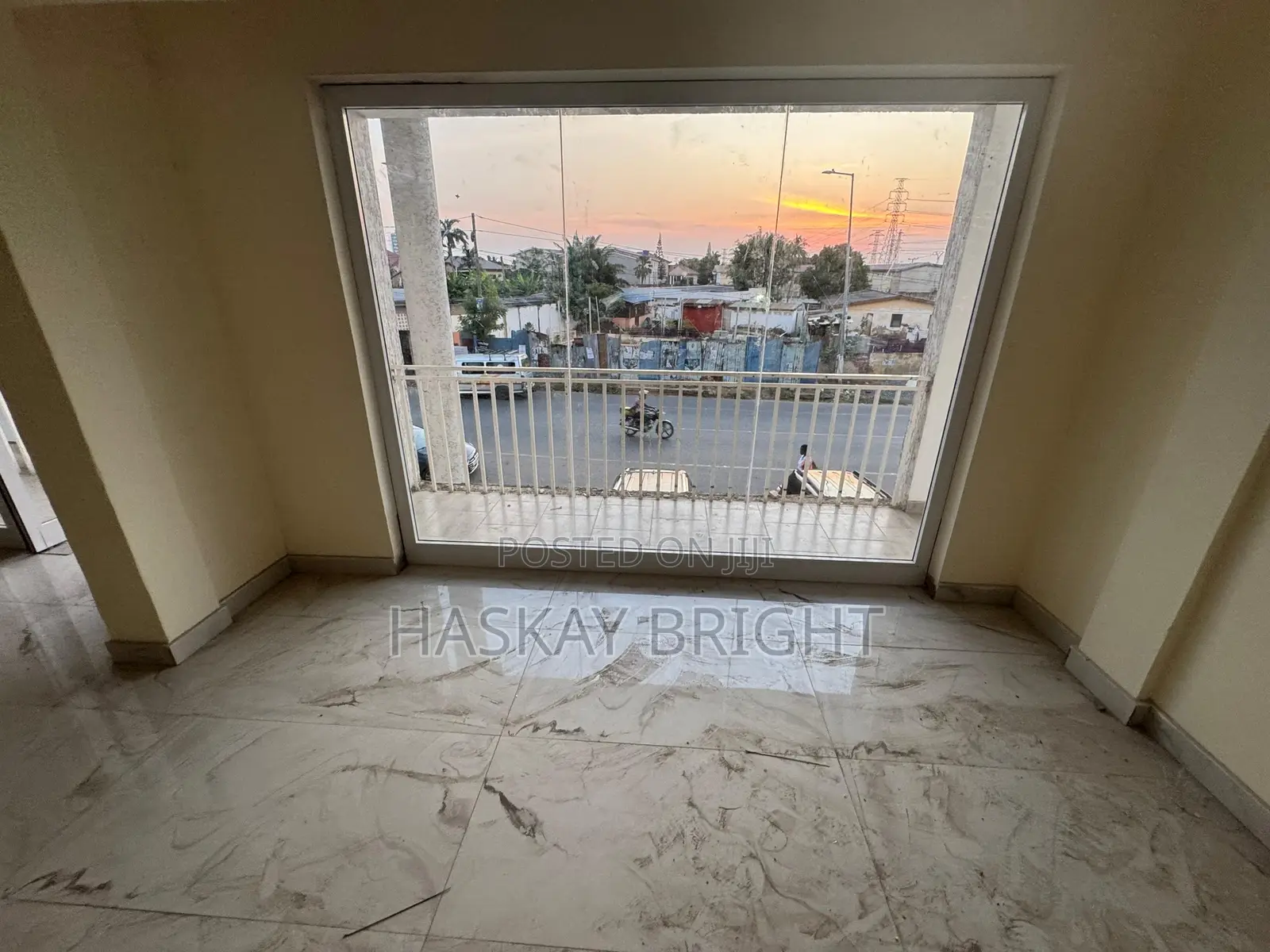 Double Shop for Rent at Dzorwulu Main Road
