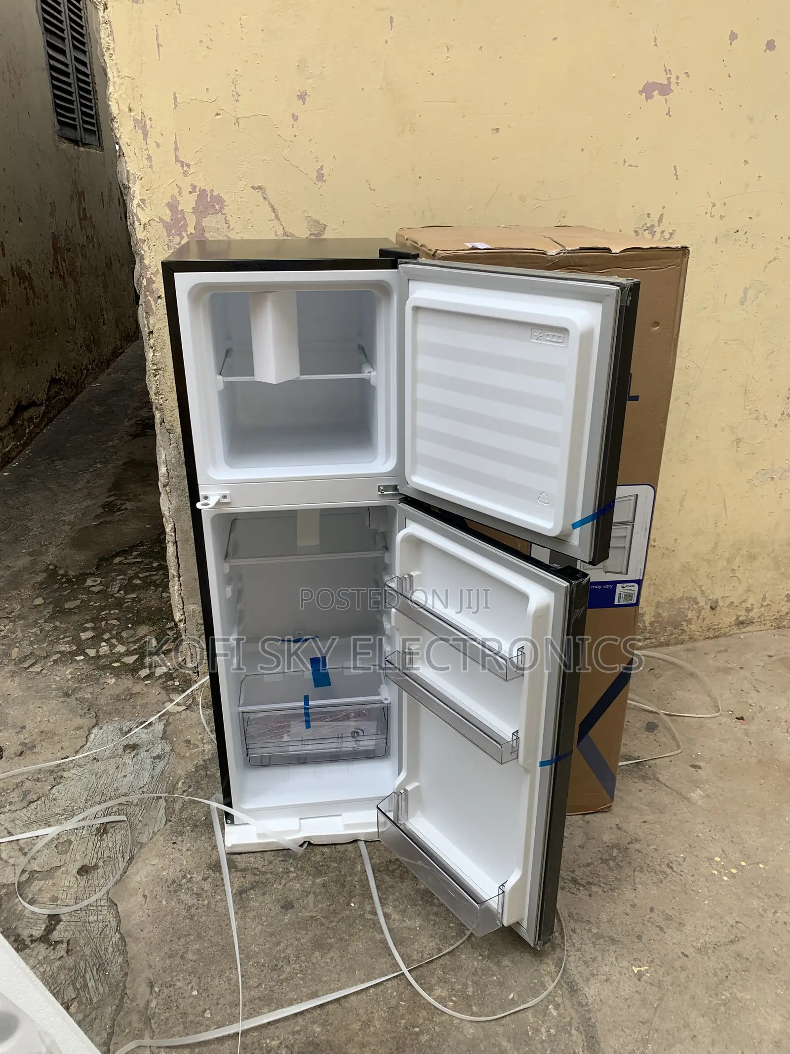 Affordable Pearl 130litres Doubledoor Top Freezer Fridge