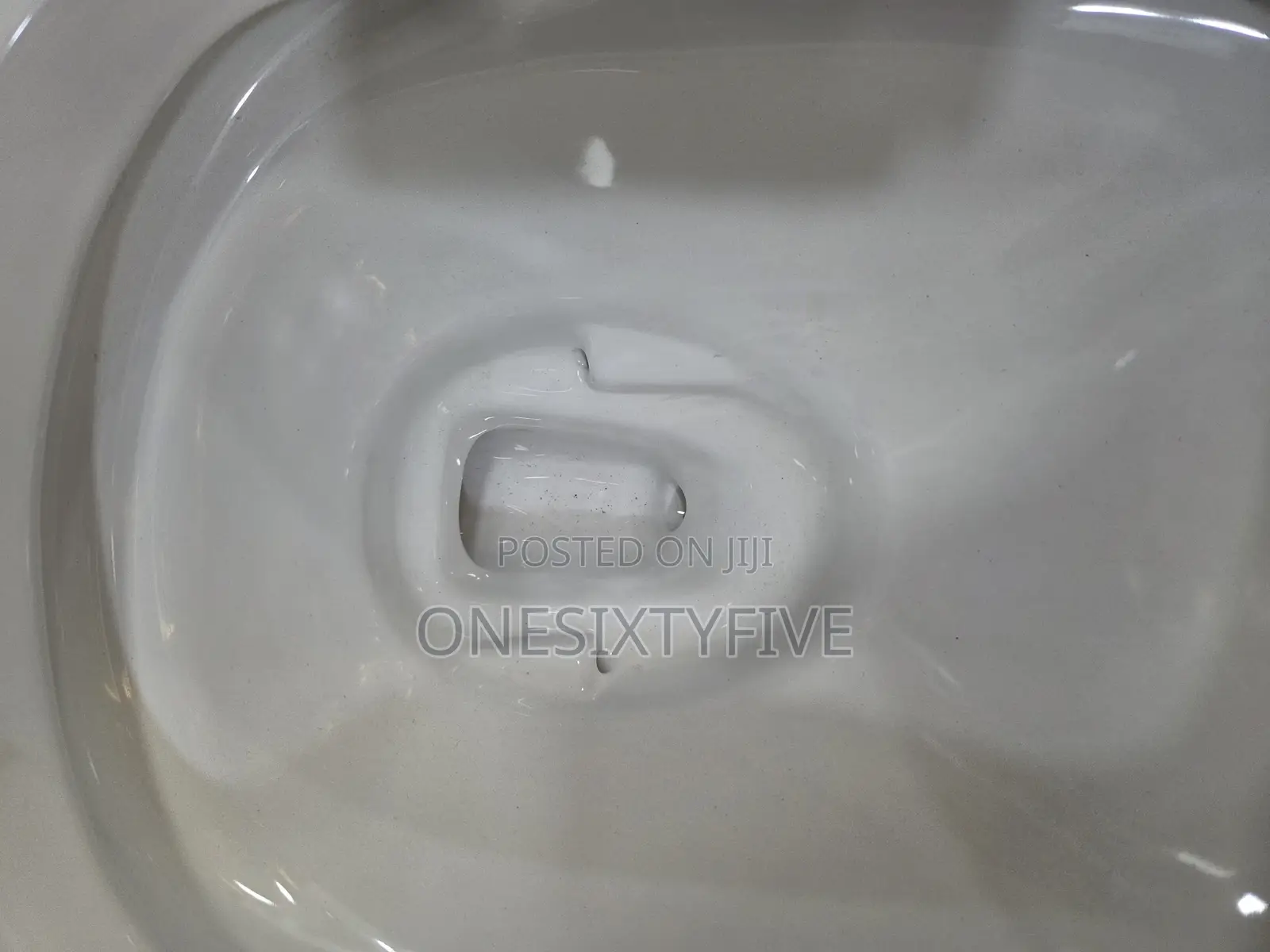 One Piece Water Closet With Tornado Flush System