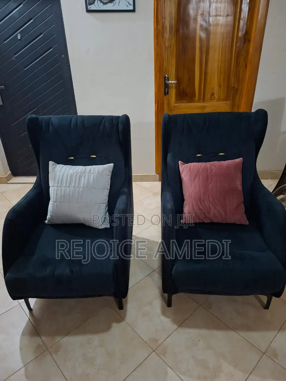 5 Seater Luxury Sofa Set for Sale