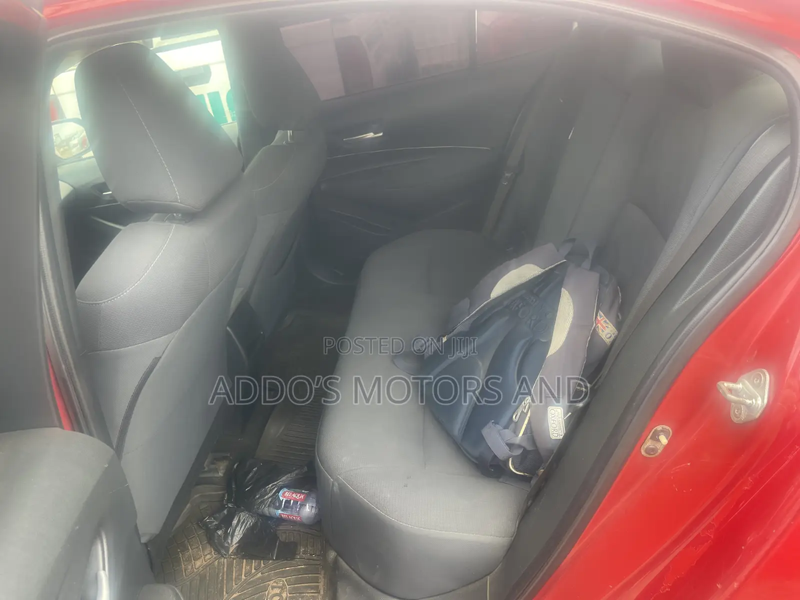 Toyota Corolla LE 2021 Red