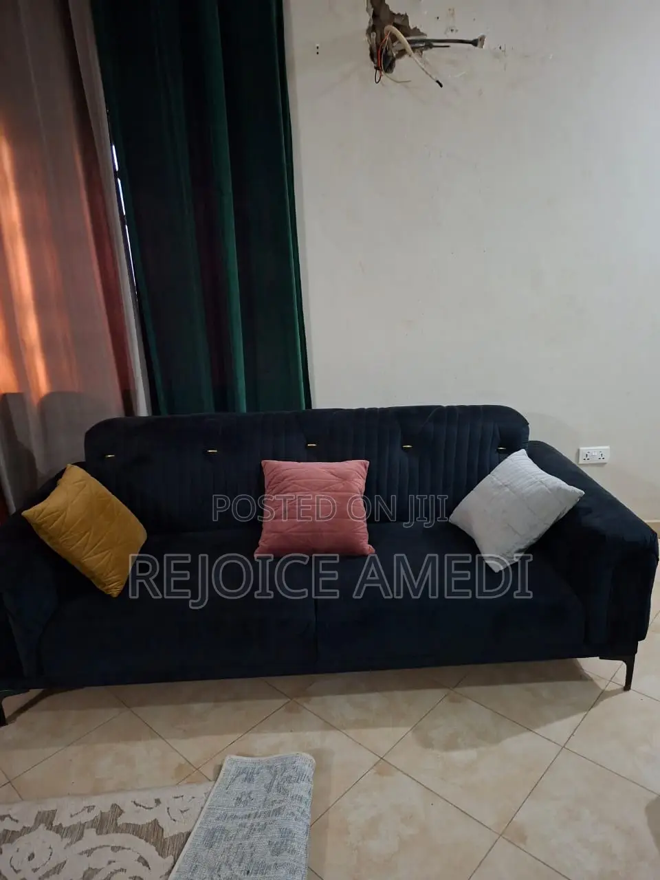 5 Seater Luxury Sofa Set for Sale