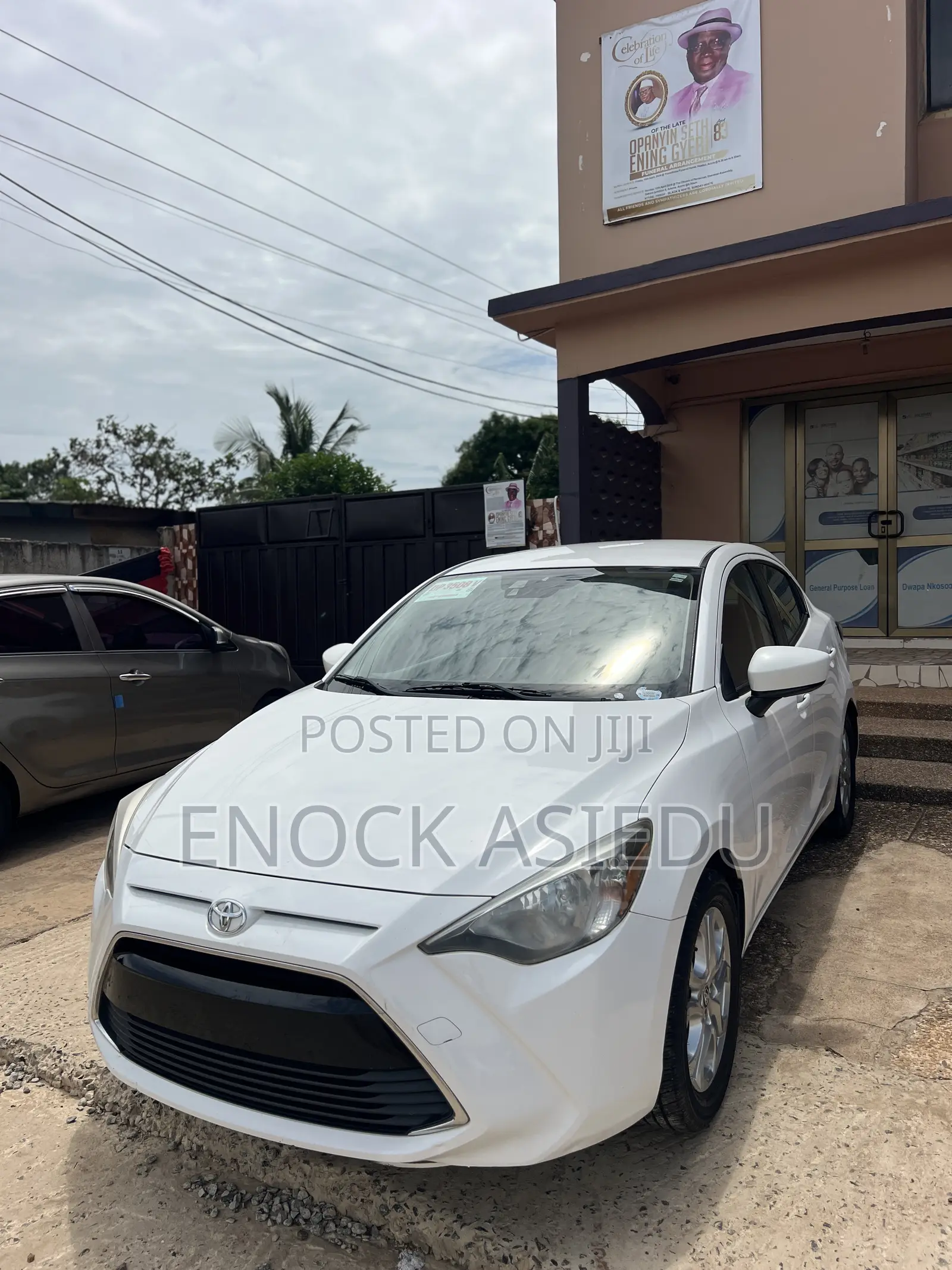Toyota Yaris iA 1.5 FWD 2017 White