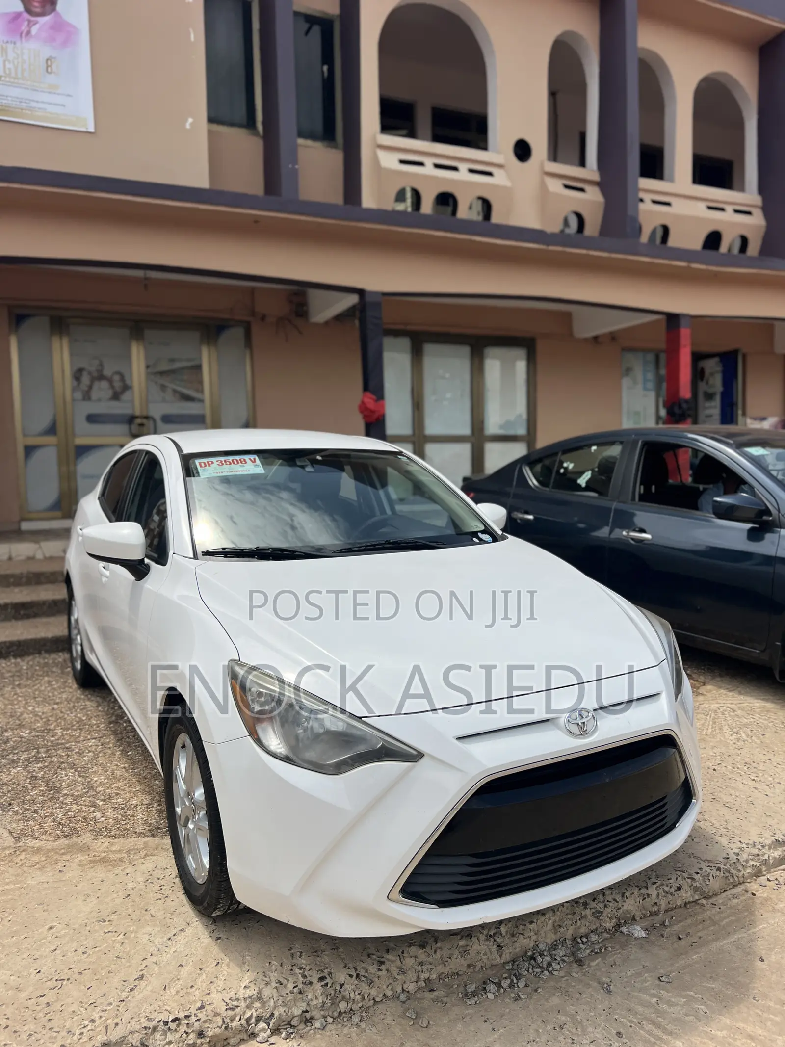 Toyota Yaris iA 1.5 FWD 2017 White