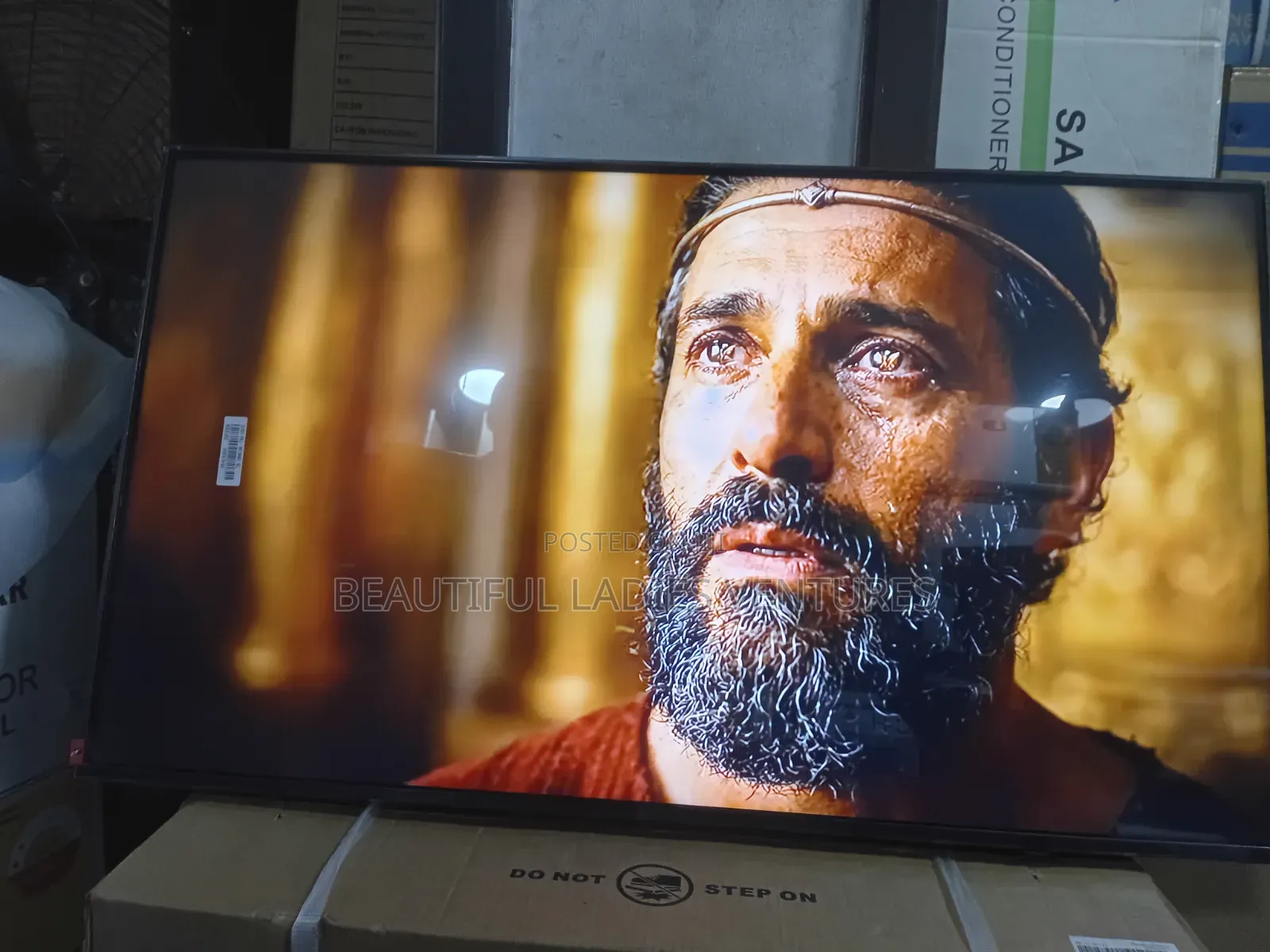 Samsung 43-Inch Smart Led Tv With Rich Audio Performance