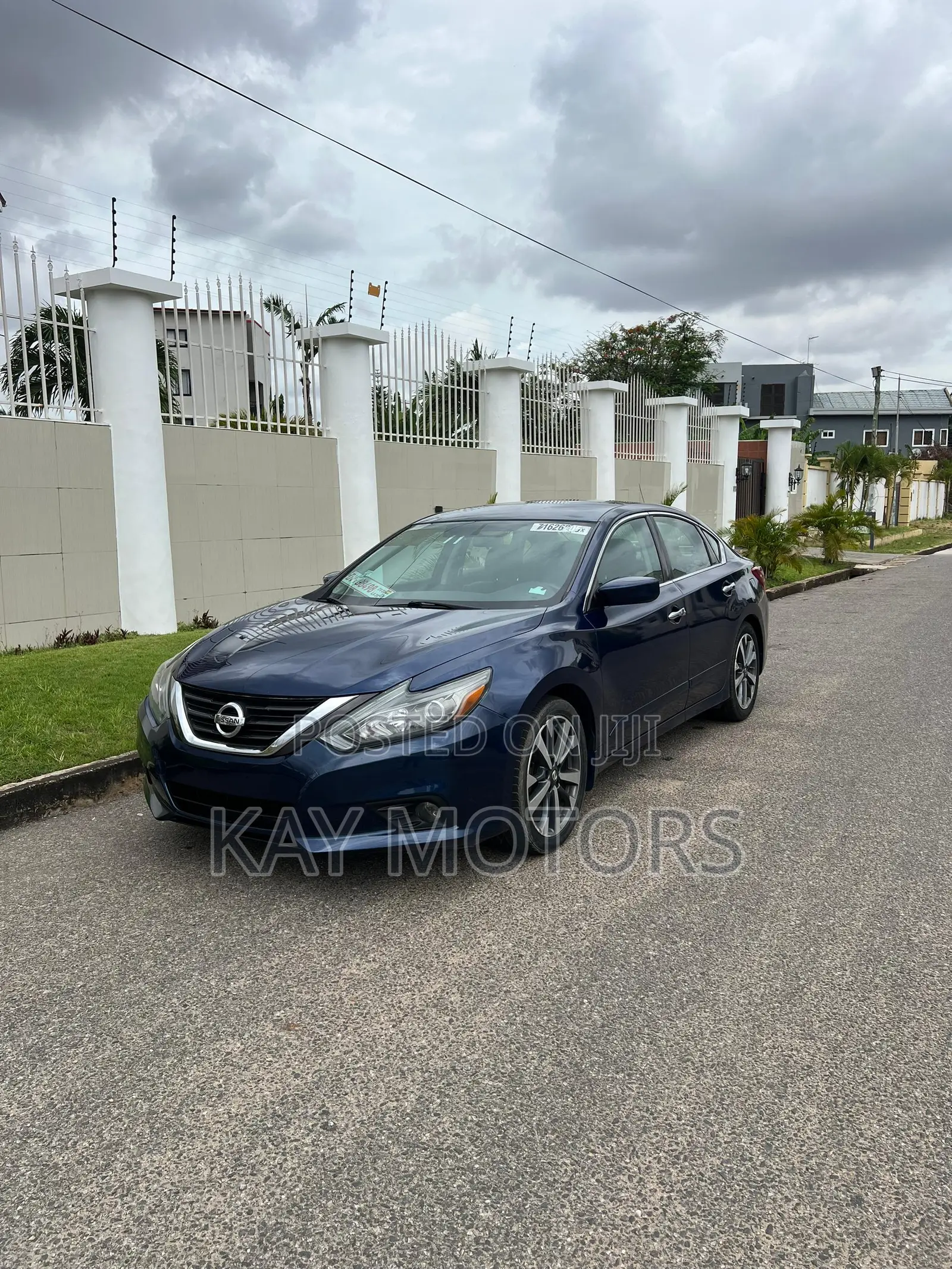 Nissan Altima 2.5 S 2018 Blue