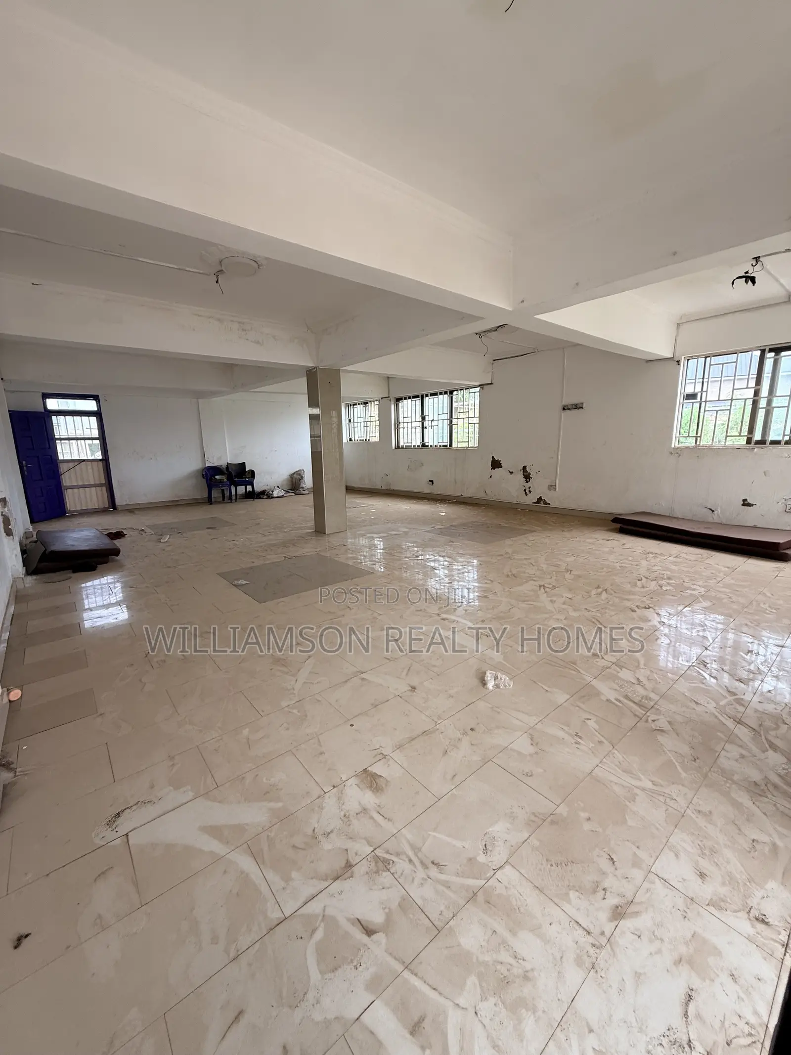 Double Road Side Shop/Store/Warehouse/Office Space 4rent, Spintex
