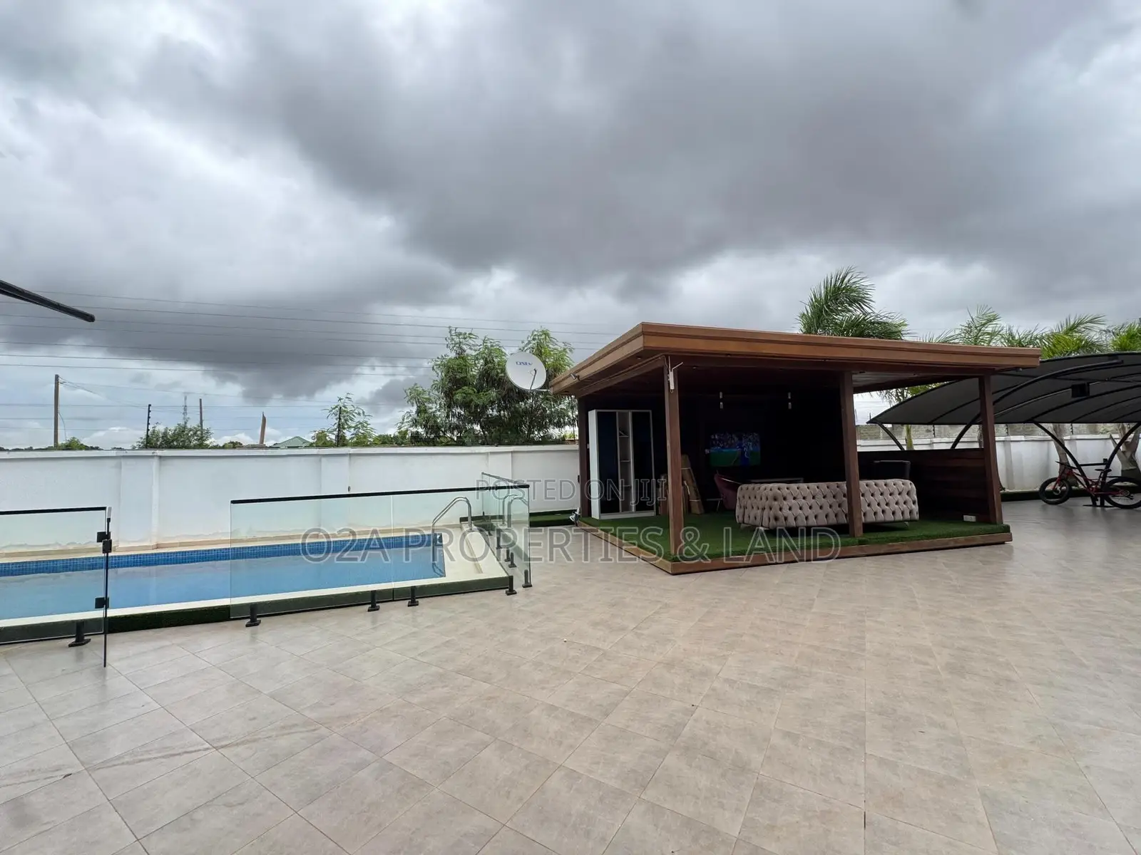 2bdrm Townhouse / Terrace in Bohye, Papao for rent